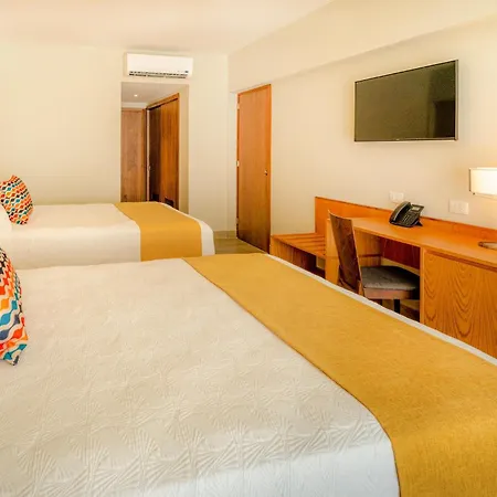 Coral Costa Caribe Beach Resort-2